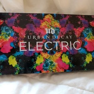 Urban Decay Electric Palette
